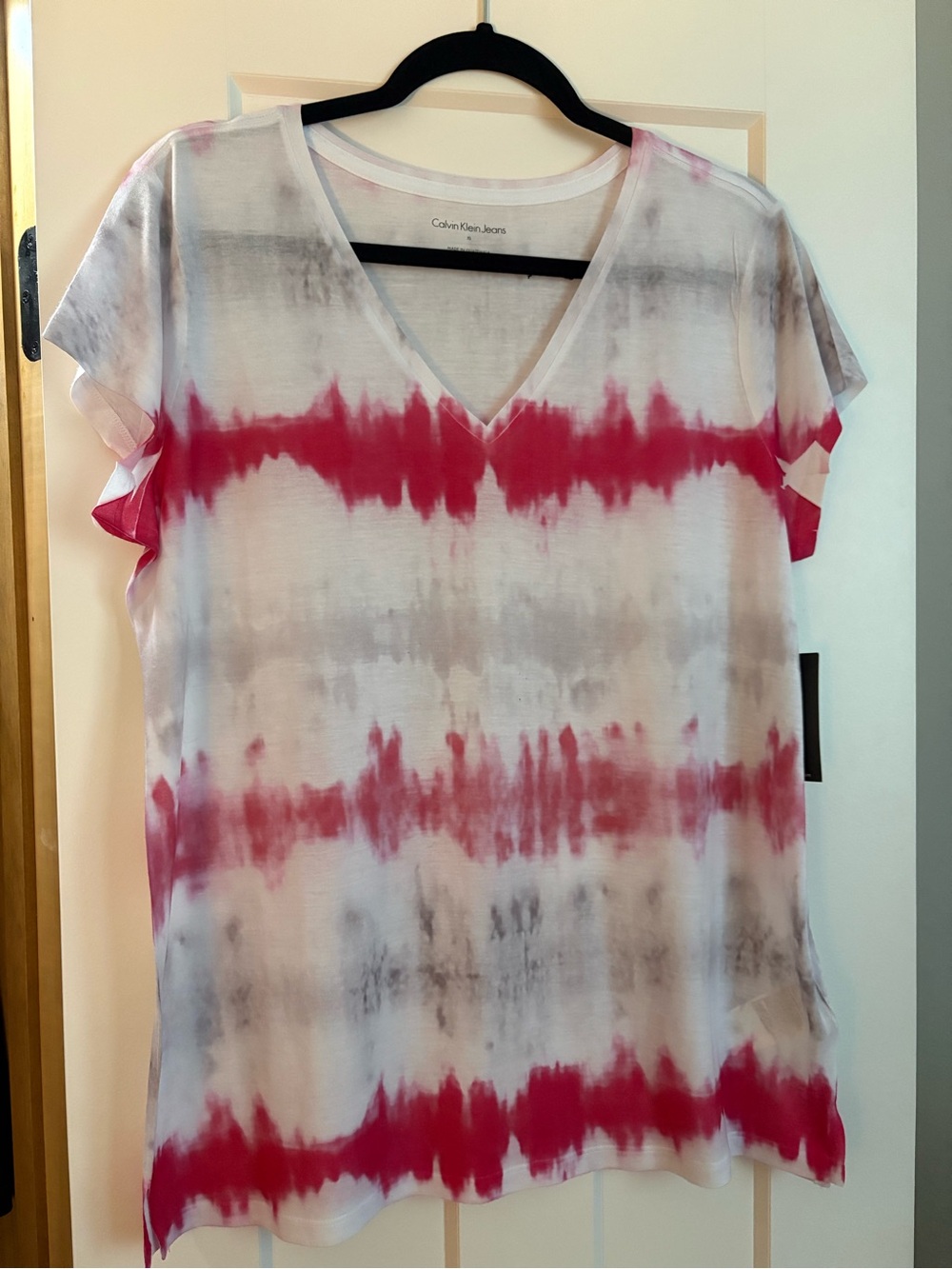 Calvin Klein Jeans Women's V-Neck Short Sleeve Top Size XL